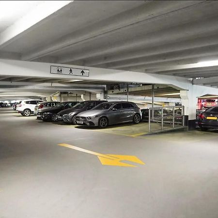 Deluxe City Modern Apt&Free Parking No Balcony Leeds  Eksteriør billede