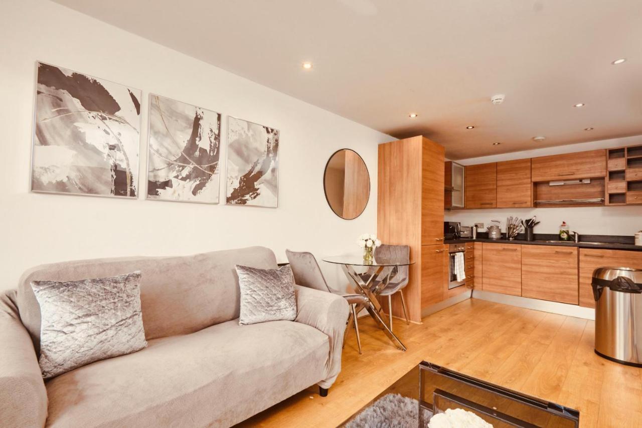 Deluxe City Modern Apt&Free Parking No Balcony Leeds  Eksteriør billede