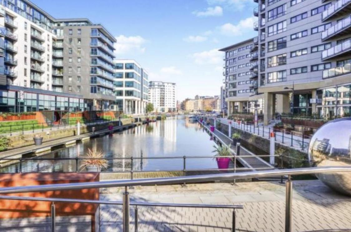 Deluxe City Modern Apt&Free Parking No Balcony Leeds  Eksteriør billede