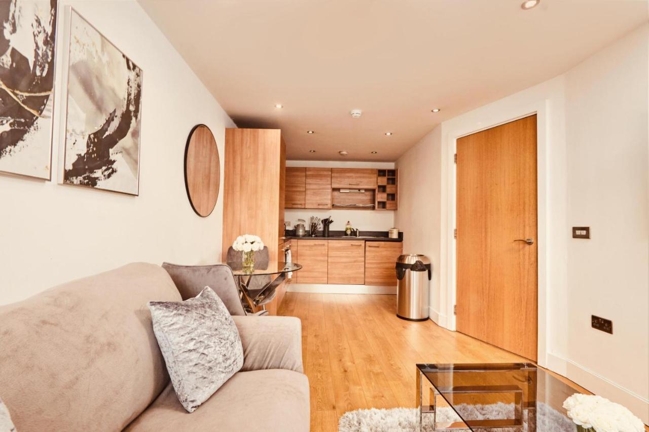 Deluxe City Modern Apt&Free Parking No Balcony Leeds  Eksteriør billede