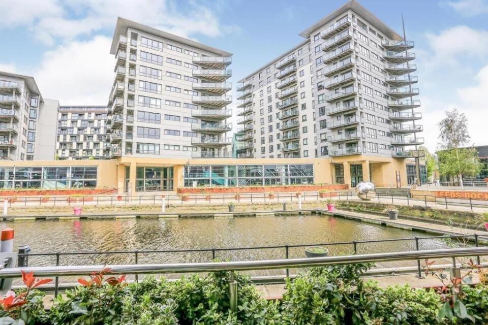 Deluxe City Modern Apt&Free Parking No Balcony Leeds  Eksteriør billede